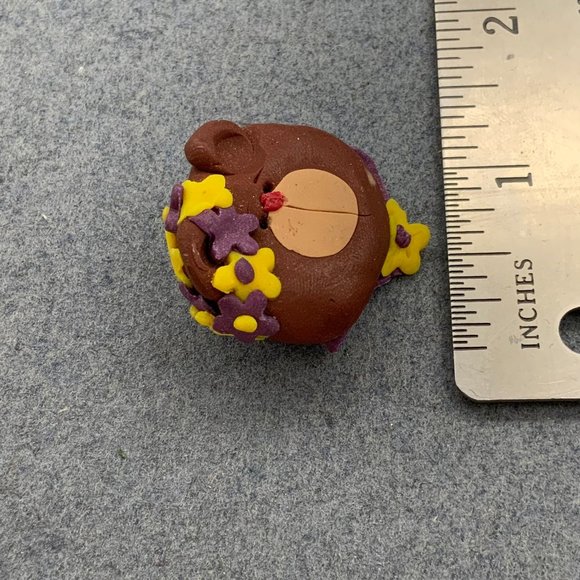 Brown Bear Pin Brooch As Is Yellow Purple Flowers - Picture 3 of 4
